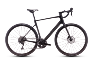 Cube Attain C:62 Race blackline-0